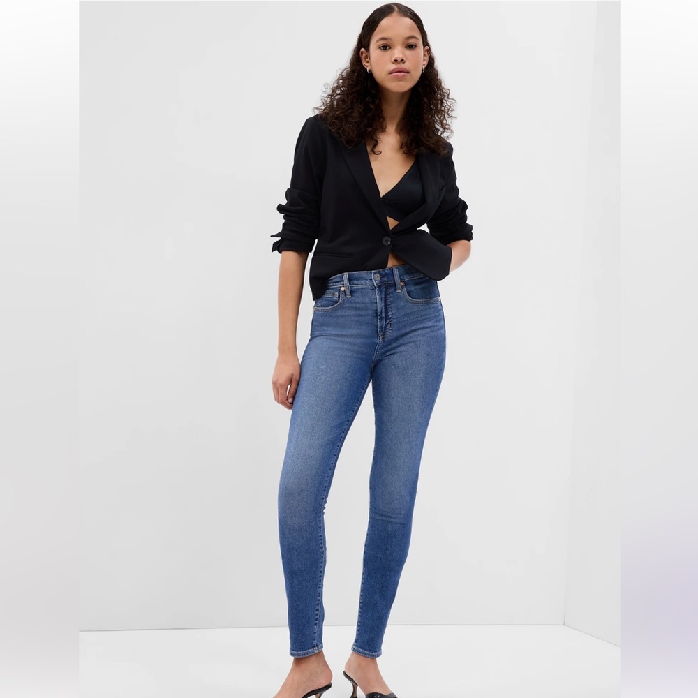 GAP High Rise True Skinny Jeans